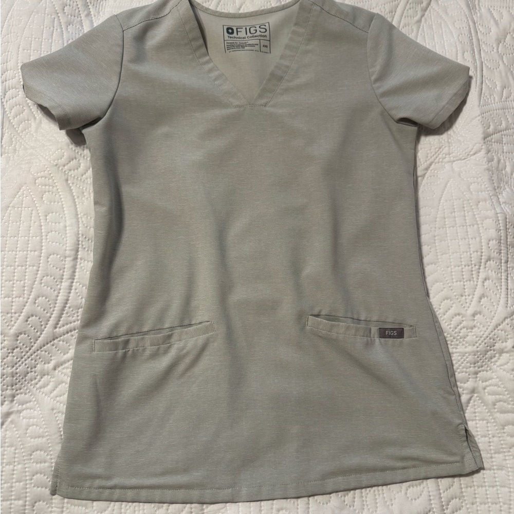 FIGS Scrub Set - Space Grey Rare Limited Edition Color